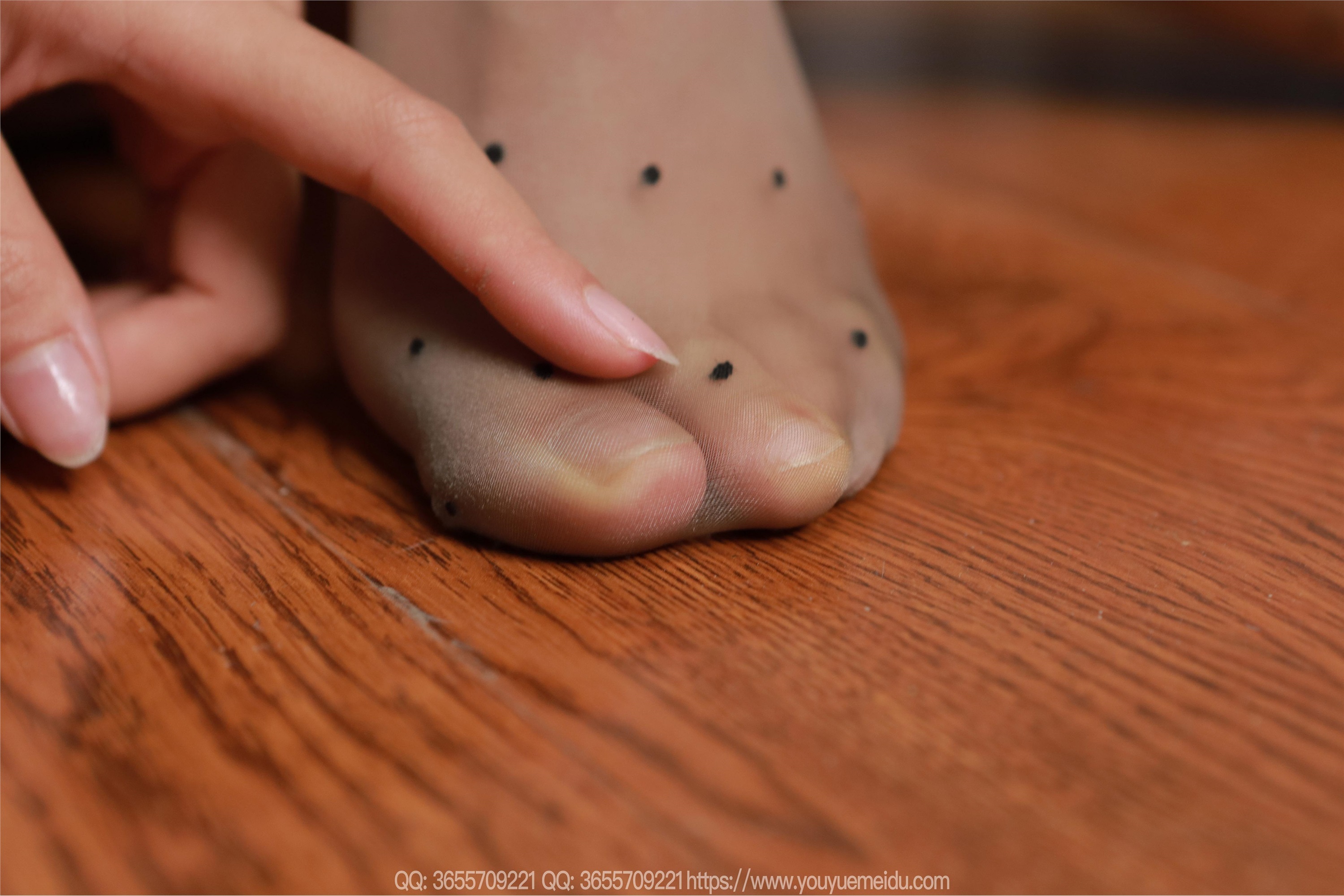 IESS异思趣向  2025.03.05 丝享家 1993 兔兔《吊带波点》